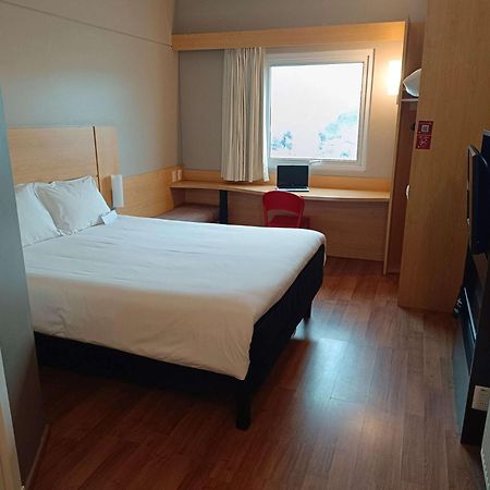 Ibis Puerto Montt Hotell Exteriör bild