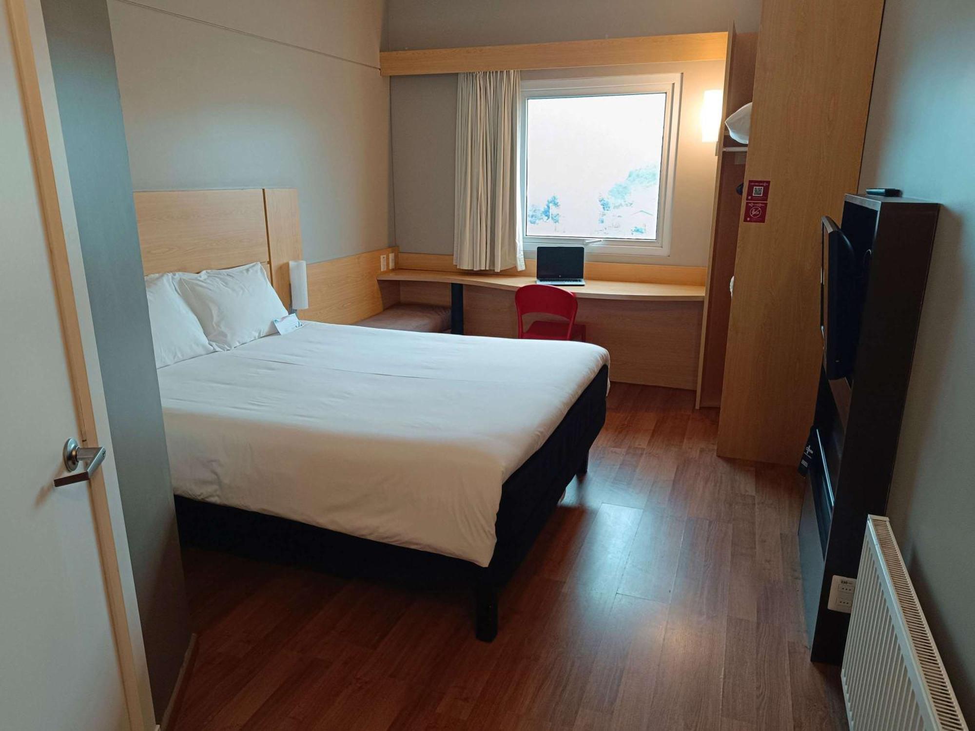 Ibis Puerto Montt Hotell Exteriör bild