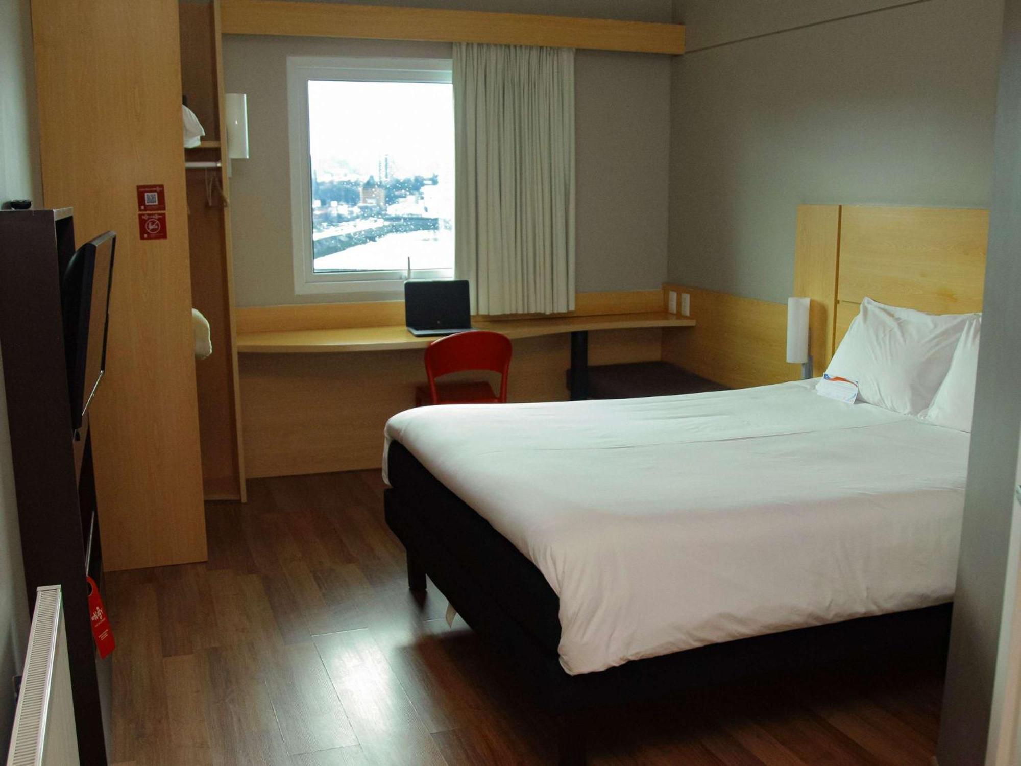 Ibis Puerto Montt Hotell Exteriör bild