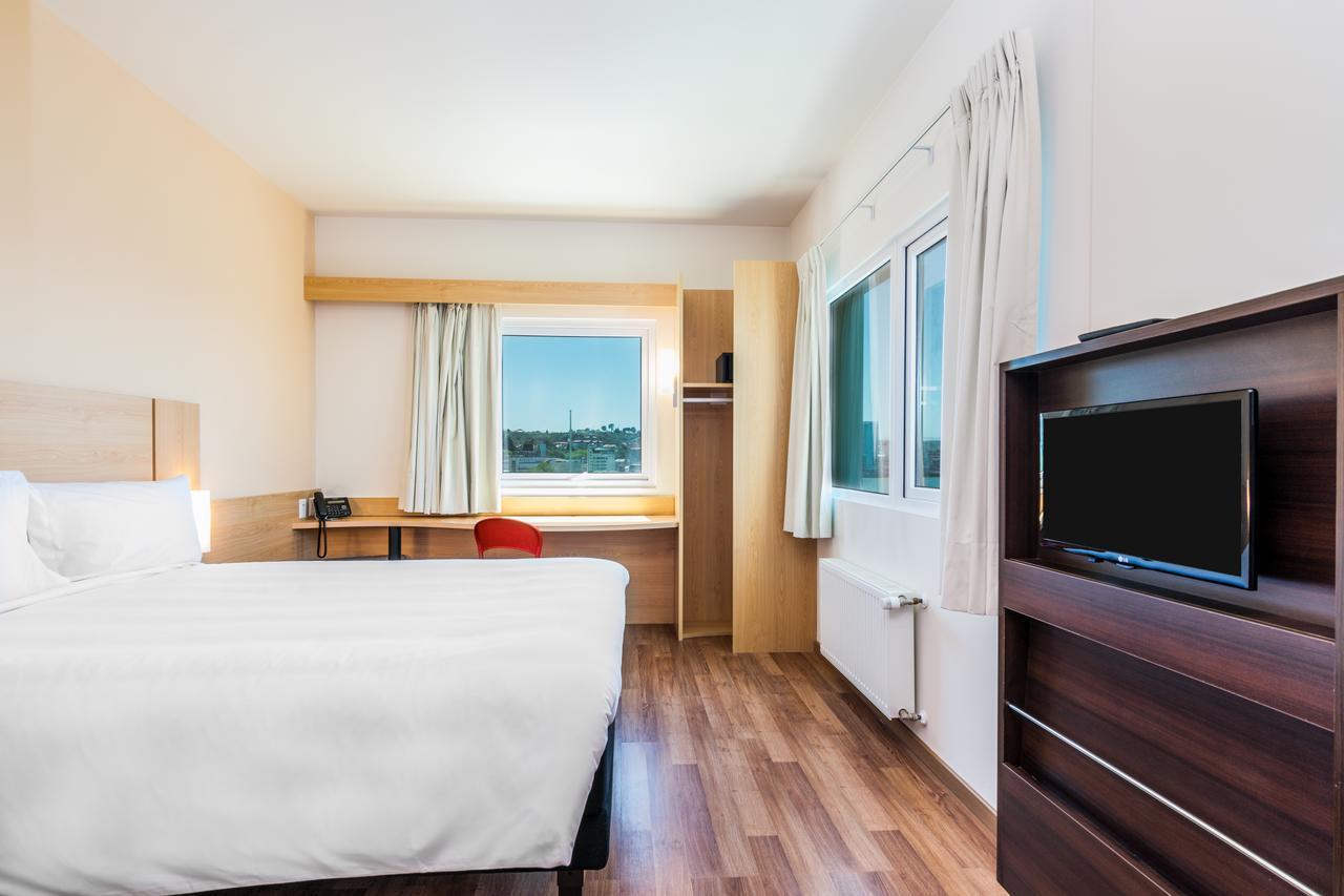 Ibis Puerto Montt Hotell Exteriör bild